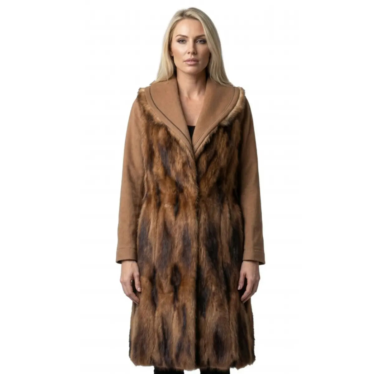 Long Coat made of Cashmere and Mink Marcella Acosta Couture Collection